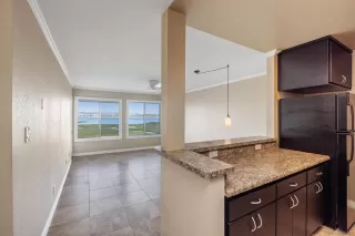 Photo #5: 250030389 Listing