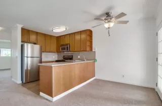 Photo #5: 250030391 Listing