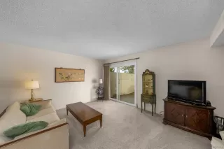 Photo #4: 250030425 Listing