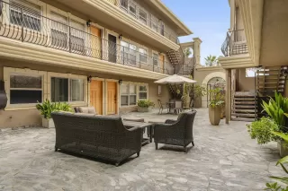 Photo #3: 250030433 Listing 