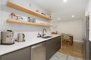 Photo #5: 250030443 Listing