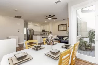 Photo #2: 250030445 Listing 