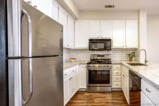 Photo #5: 250030445 Listing 