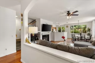 Photo #3: 250030456 Listing