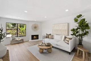 Photo #3: 250030465 Listing