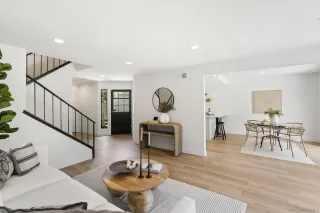 Photo #5: 250030465 Listing