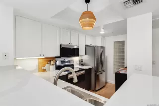 Photo #5: 250030487 Listing 