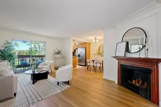 Photo #4: 250030495 Listing