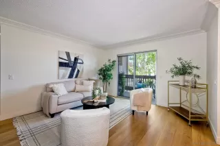 Photo #5: 250030495 Listing