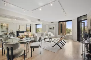 Photo #3: 250030551 Listing