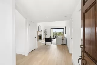 Photo #1: 250030559 Listing