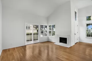 Photo #1: 250030578 Listing