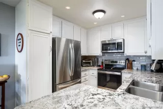 Photo #2: 250030591 Listing 