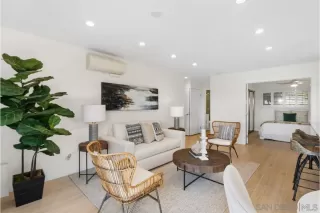 Photo #3: 250030621 Listing