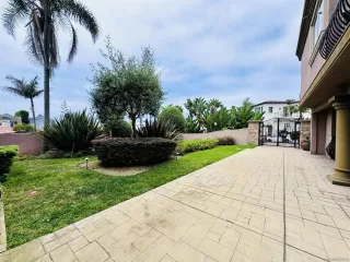 Photo #1: 250030626 Listing 