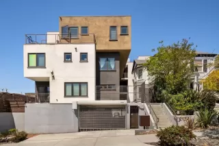 Photo #2: 250030691 Listing