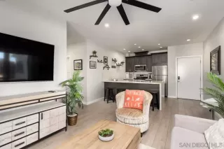 Photo #5: 250030691 Listing