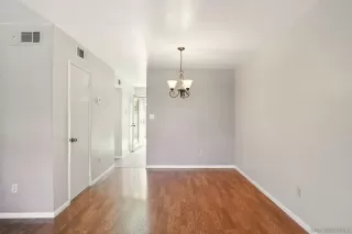 Photo #1: 250030727 Listing