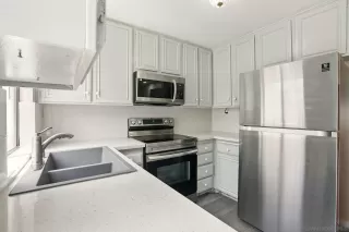 Photo #2: 250030727 Listing