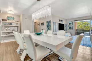 Photo #5: 250030773 Listing