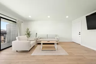 Photo #3: 250030775 Listing