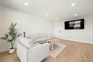 Photo #4: 250030775 Listing