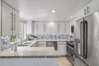 Photo #3: 250030777 Listing 