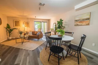 Photo #2: 250030779 Listing