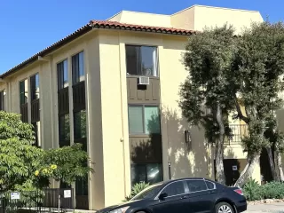 Photo #1: 250030799 Listing 