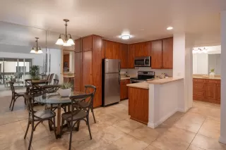 Photo #5: 250030843 Listing