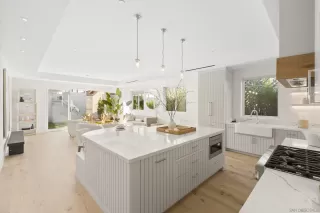 Photo #6: 250030877 Listing 