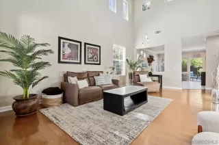 Photo #1: 250030883 Listing 