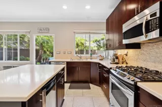 Photo #3: 250030883 Listing 