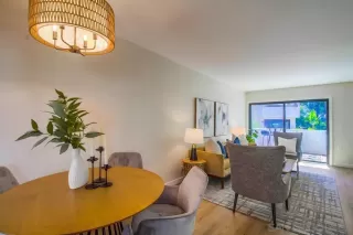 Photo #5: 250030921 Listing