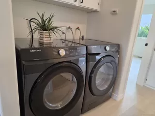 Photo #4: 250030923 Listing