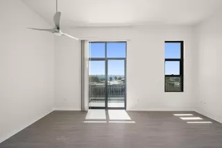 Photo #3: 250030986 Listing 