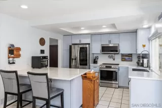 Photo #4: 250031015 Listing