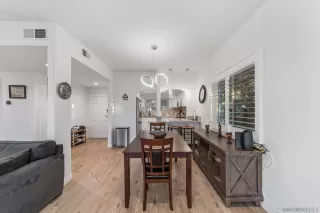 Photo #4: 250031017 Listing