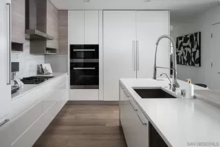 Photo #5: 250031033 Listing