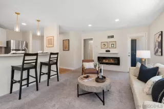 Photo #4: 250031045 Listing