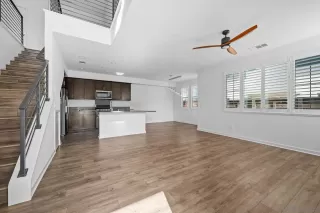 Photo #2: 250031065 Listing