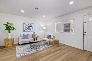 Photo #3: 250031076 Listing