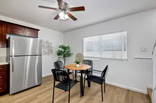 Photo #6: 250031076 Listing