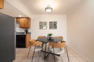 Photo #5: 250031080 Listing