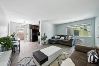 Photo #1: 250031098 Listing 