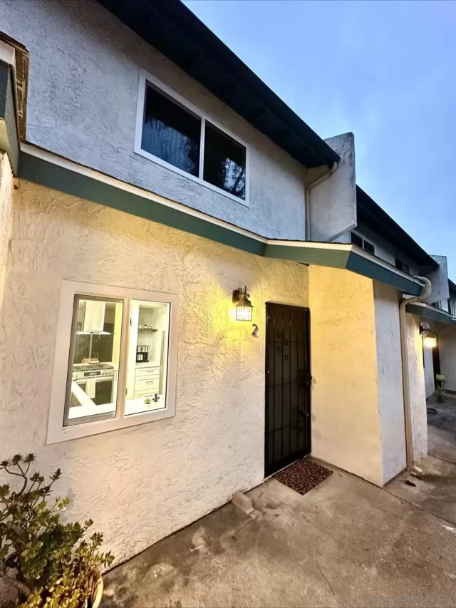 MLS: 250031142 Condo For Sale