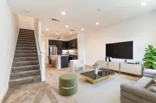 Photo #1: 250031164 Listing 