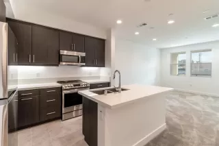 Photo #2: 250031164 Listing 