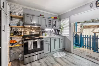 Photo #4: 250031187 Listing