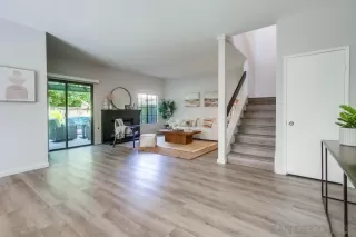 Photo #3: 250031190 Listing